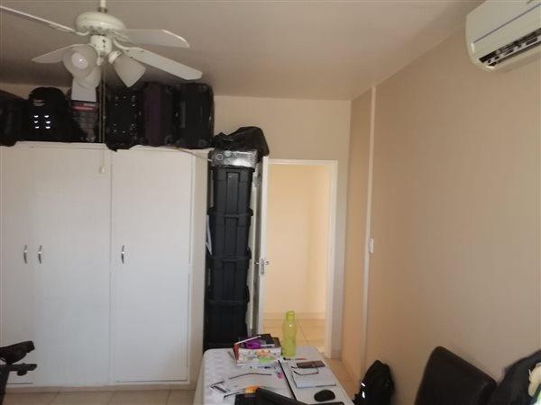 2 Bedroom Property for Sale in Fairview Western Cape